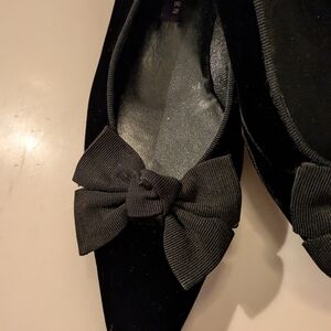 RALPH LAUREN COLLECTION  Purple Label Elegant Black Velvet Bow Flats | 6B